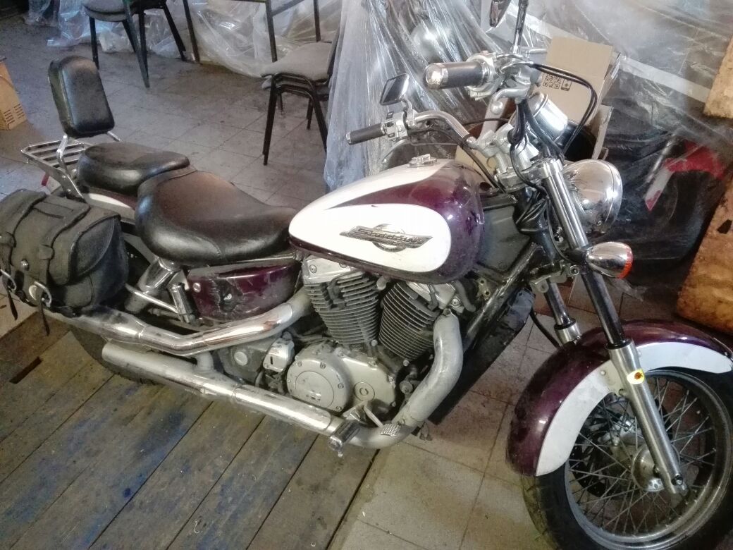 Honda VT1100 Shadow